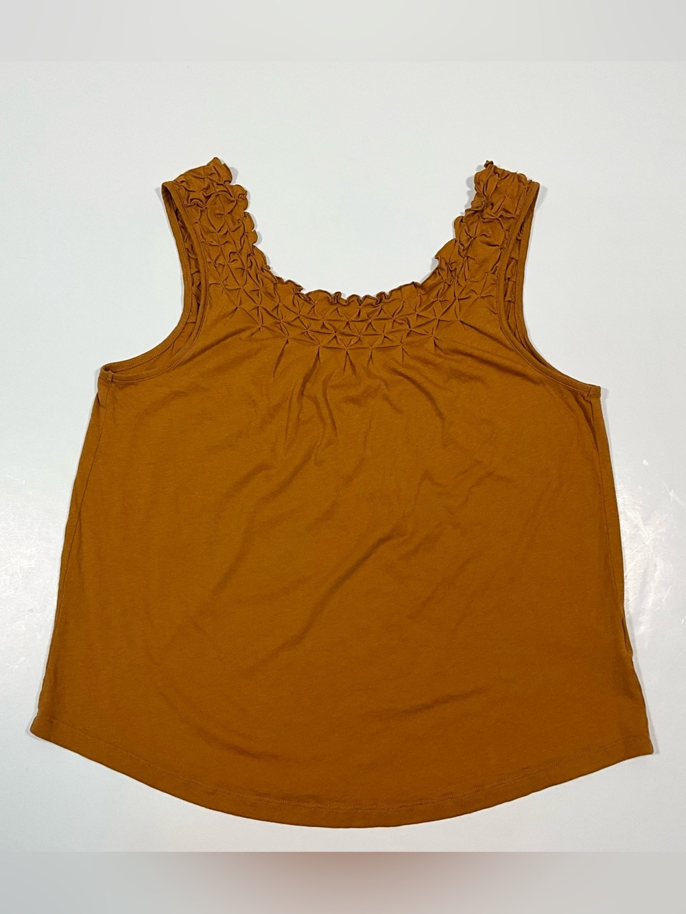 Maeve Honey Smocked Justine‎ Anthropologie Sleeveless Top Size Medium